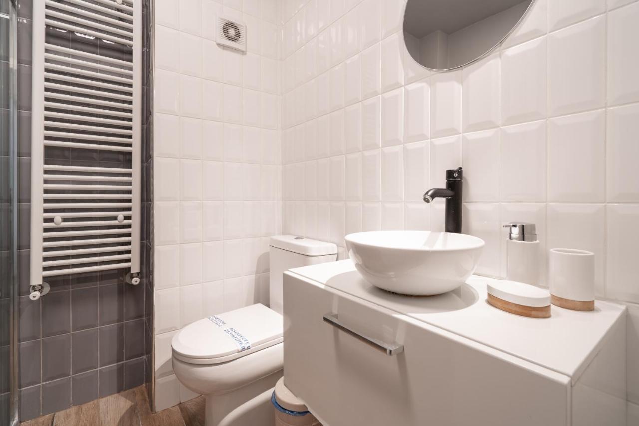 ☆Kalimarmaro 3Bd Apt For Max Fun & Comfortability☆ Athen Eksteriør billede